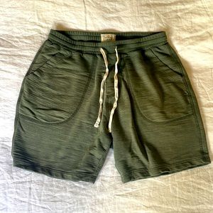 Men’s Medium Marine Layer Olive Green Lounge Shorts